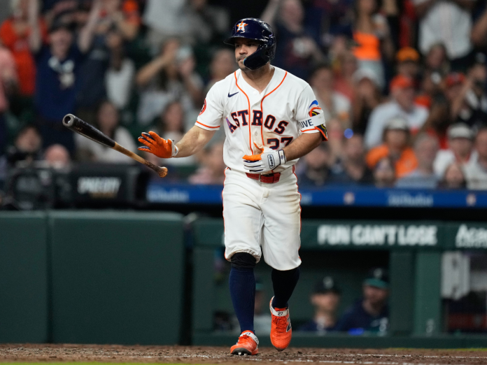 Jose-Altuve9