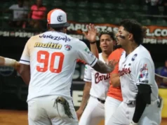 Caribes revolcó a La Guaira 15 carreras por 5