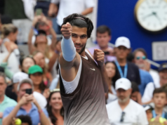 Alcaraz pasó a semifinales en Tokio