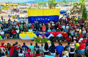 Comunas de Sucre reciben financiamiento para 11 proyectos comunitarios durante despliegue del gobernador Luis Caldera