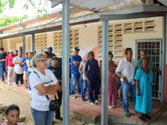 Entusiasmo y masiva participación de comunidades de Maracaibo en Consulta Popular Nacional